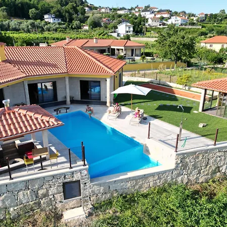 Villa Basto *